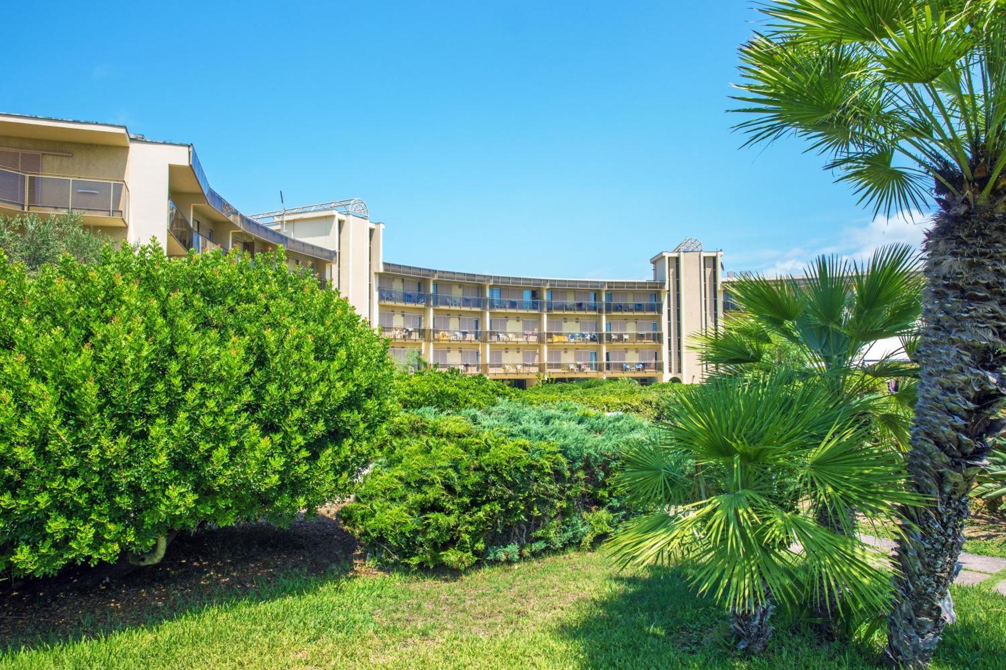 Baia Di Conte Resort Alghero Exterior photo